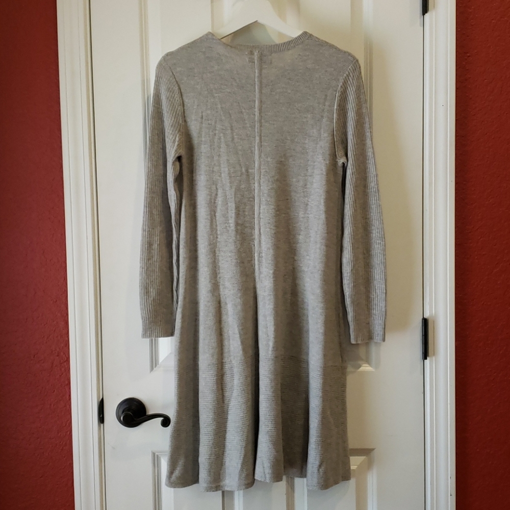 Aritzia BABATON Gray Maloney Sweater Dress sz M Women's - Picture 7 of 15